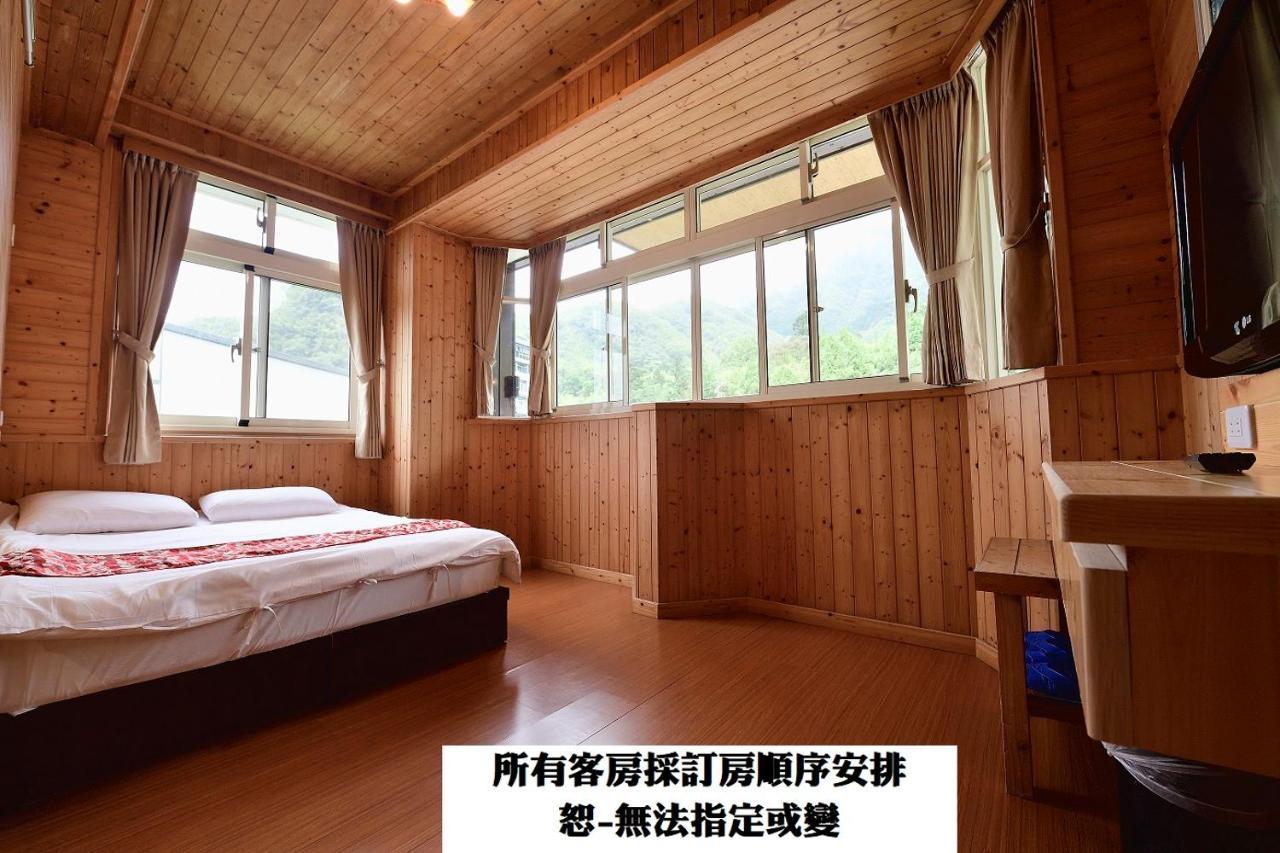 溪頭桂竹山莊民宿 Lugu Lake Exterior photo